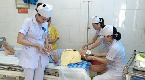 Điều dưỡng - Lực lượng nòng cốt trong chăm sóc người bệnh